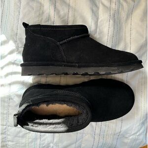 BearPaw super shorty winter booties